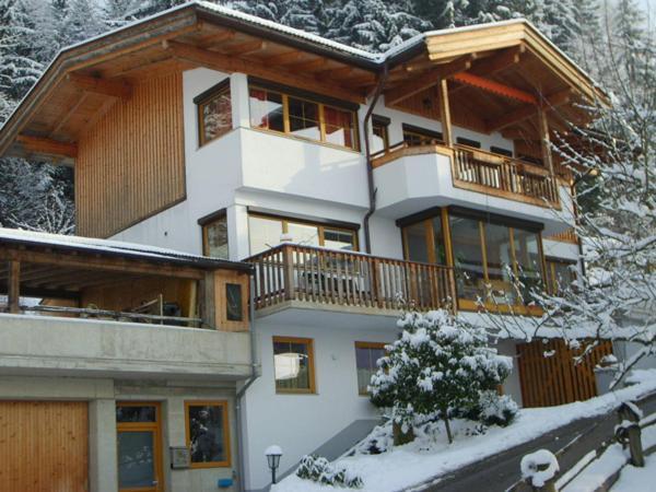 Ferienwohnung Petra Bruck am Ziller Exterior foto